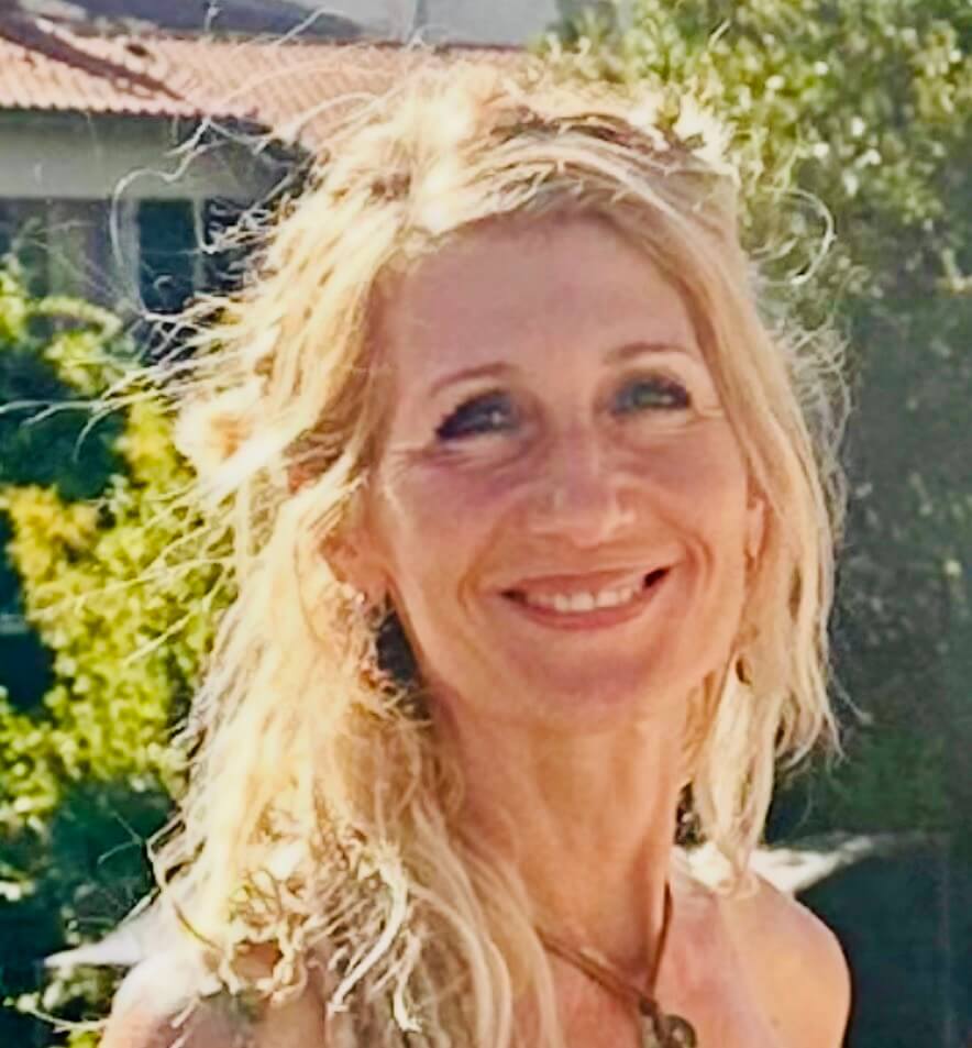 Lire la suite à propos de l’article Marylise POMPIGNAC – Psychanalyste • Docteure en Éthologie et Psychobiologie